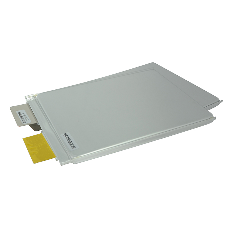 Твердотільні батареї для дронів для польотів у холодну погоду